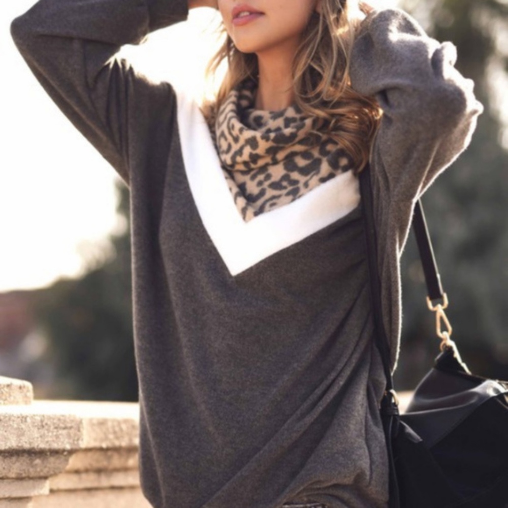KATIE LEOPARD Print Softest Sweater - Picture 3 of 5